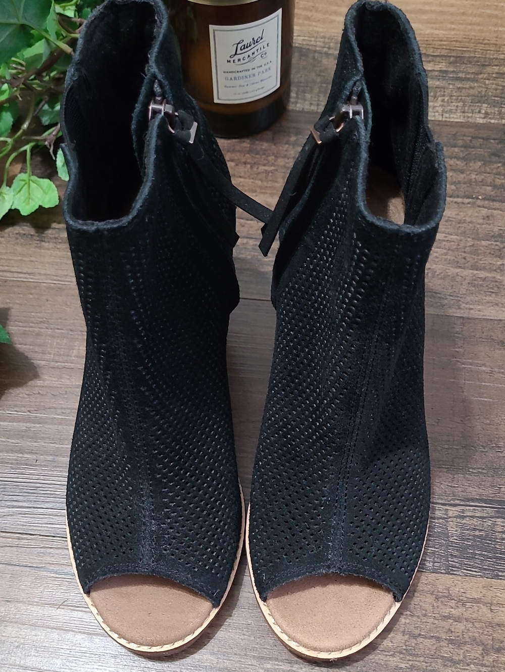 Toms Majorca Black Peep Toe Perforated Suede Bootie - Picture 3 of 9